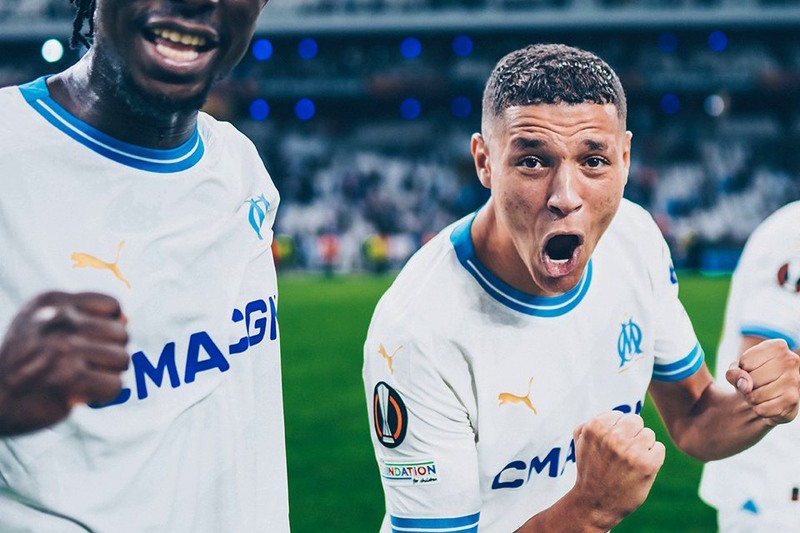 أولمبيك مارسيليا يحدد سعر بيع أمين حارث