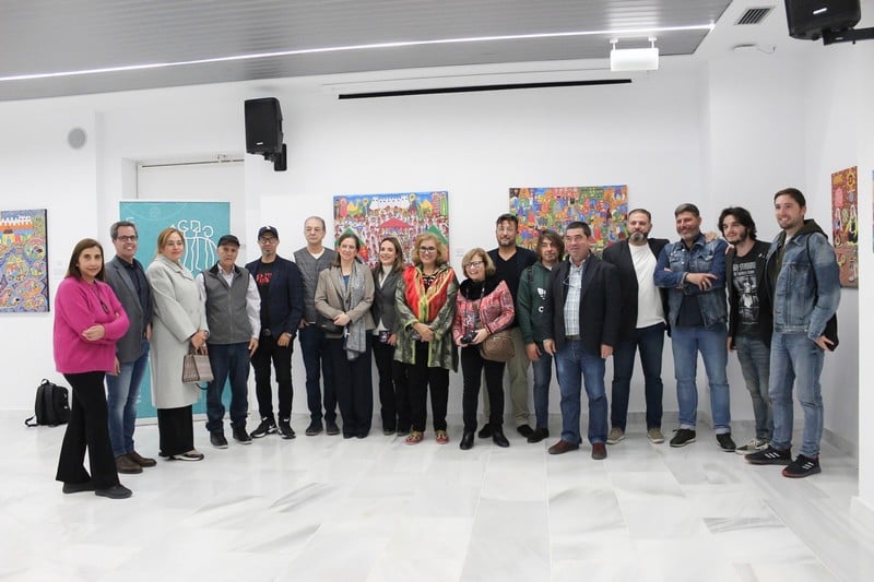 "فن العيش لدى الأمازيغ".. معرض تشكيلي بسبتة يقرب "الإسبان" من الهوية المغربية