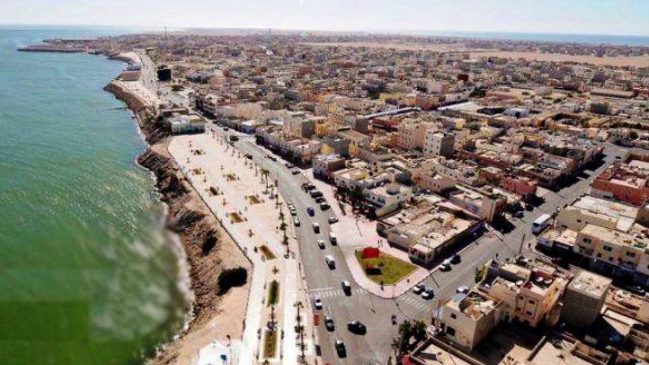 وفد صحفي من إسبانيا يزور الداخلة