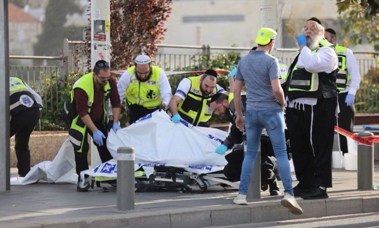 إطلاق للنار يخلف 3 قتلى في مدينة القدس إطلاق للنار يخلف 3 قتلى في مدينة القدس