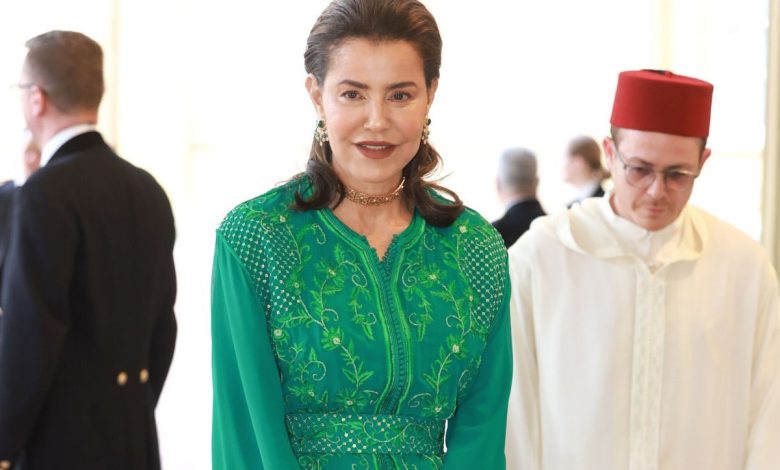 الأميرة للا مريم تترأس حفل تدشين البازار الخيري للنادي الدبلوماسي الأميرة للا مريم تترأس حفل تدشين البازار الخيري للنادي الدبلوماسي