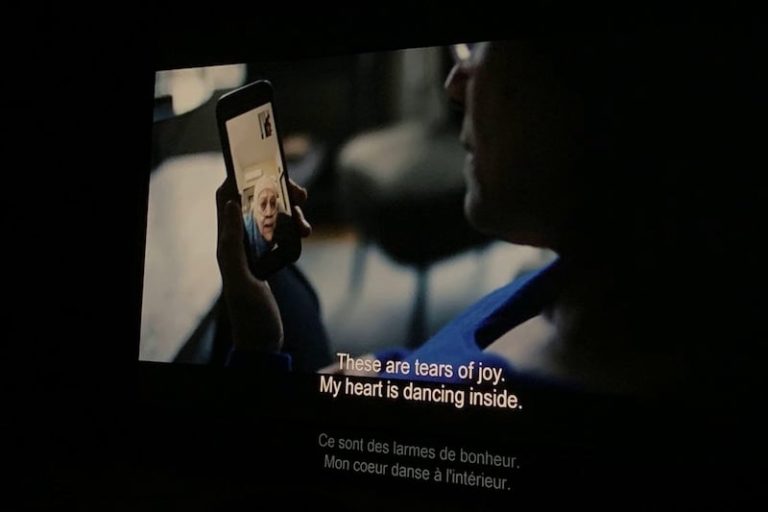 الجمهور يحيي الفلسطينية السوالم بمراكش