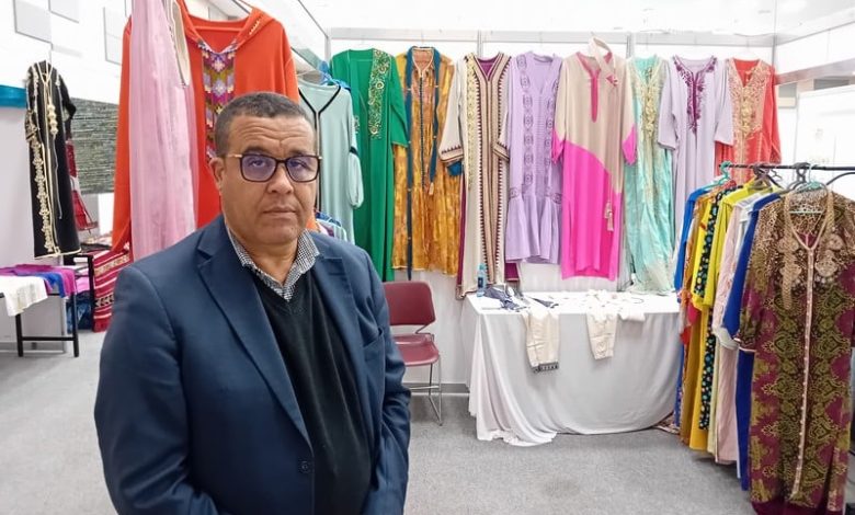 الزمزامي: عرض القفطان المغربي في كينيا يمنع محاولات السطو الجزائرية الزمزامي: عرض القفطان المغربي في كينيا يمنع محاولات السطو الجزائرية