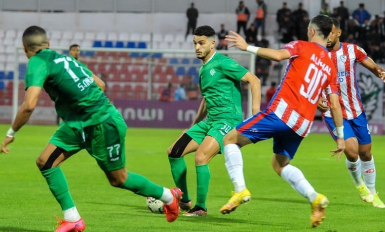 المولودية تنتصر في الملعب الشرفي بوجدة المولودية تنتصر في الملعب الشرفي بوجدة