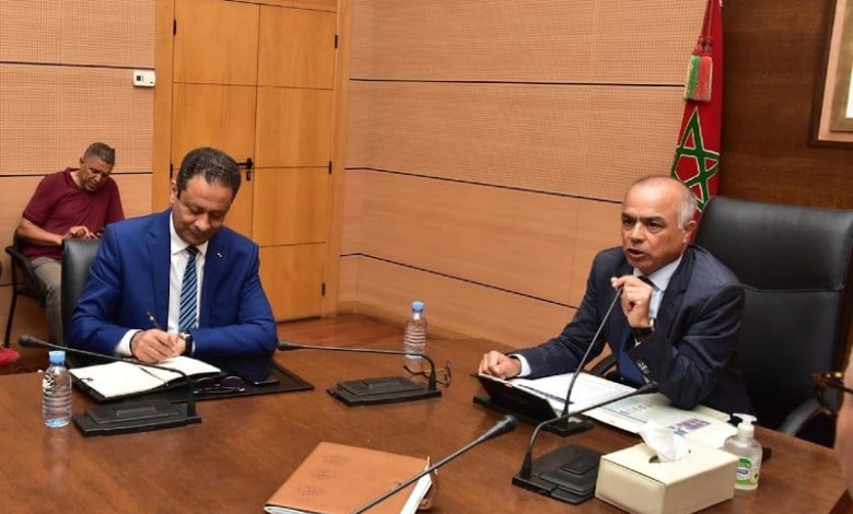 بنموسى يجتمع مع ممثلي جمعيات آباء وأولياء التلاميذ