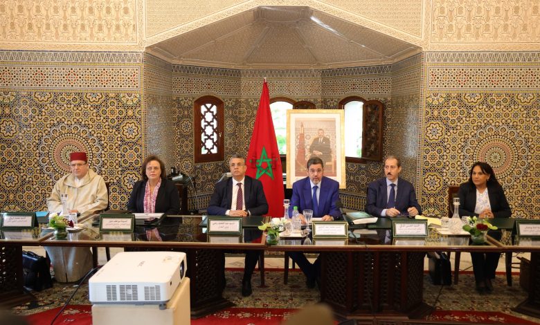 لجنة مراجعة مدونة الأسرة تضع عنوانا إلكترونيا لتلقي المقترحات لجنة مراجعة مدونة الأسرة