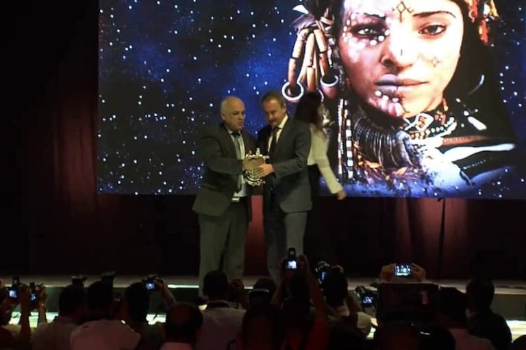 مركز "الذاكرة المشتركة" يتوج بيد الله ومكاي‎