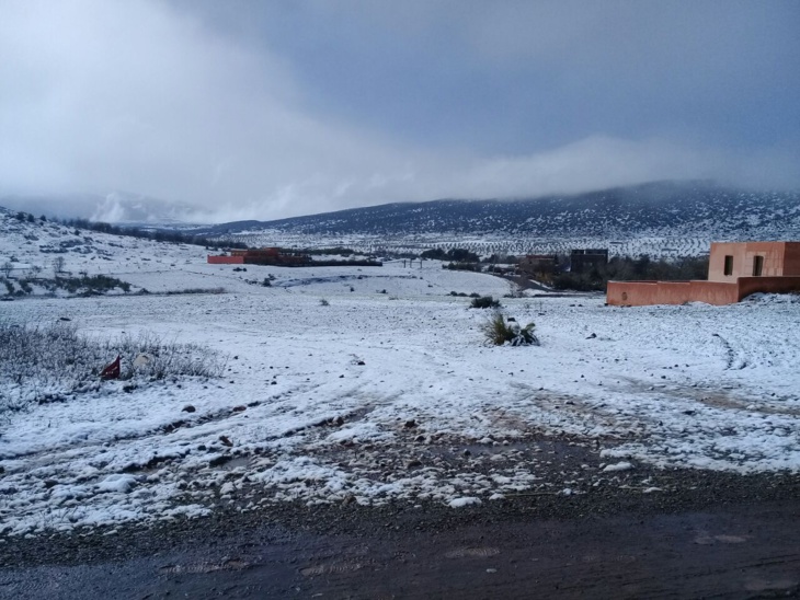 أمطار قوية وتساقطات ثلجية مرتقبة اليوم الأحد وغدا الإثنين أمطار قوية وتساقطات ثلجية مرتقبة اليوم الأحد وغدا الإثنين