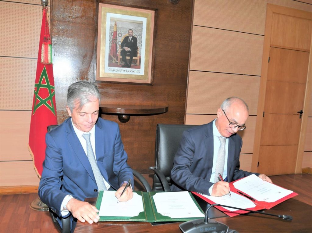 اتفاقية شراكة بين وزارة التربية الوطنية ومؤسسة (سندي) لتعزيز الدعم التربوي