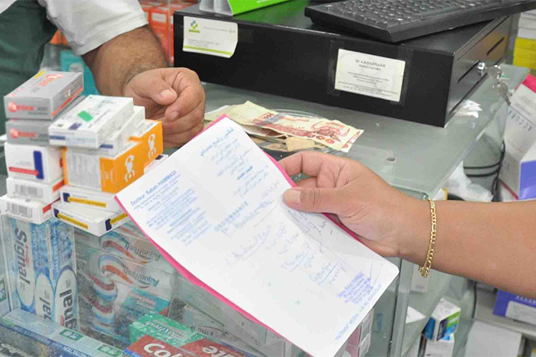 الدكتور دراجي: ندعو وزارة الصحة إلى استصدار لائحة علاجات الأمراض النفسية لتفادي الوصفات الطبية المزورة