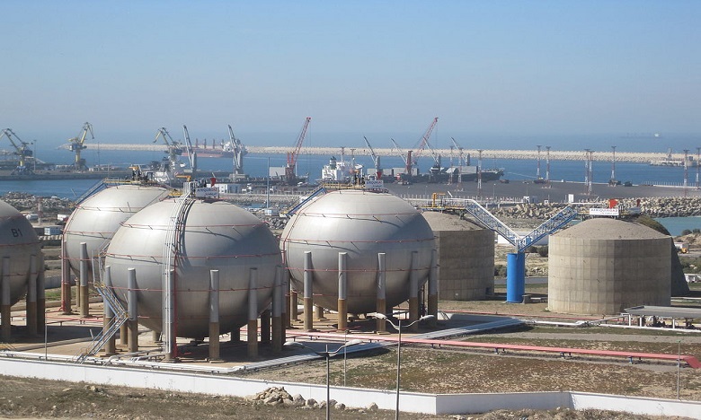 السيطرة على تسرب محدود لغاز الأمونياك بالجرف الأصفر