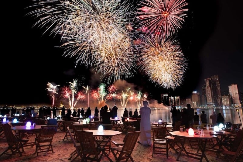 الشارقة تمنع احتفالات رأس السنة الجديدة