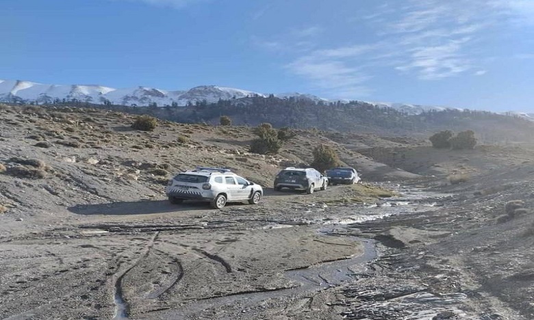 العثور على الأستاذ المفقود منذ يومين بجبل المعسكر بتونفيت حيا ومصابا بكسر