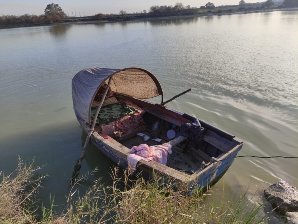 القنيطرة.. غرق شاب بنهر سبو يعيد إلى الواجهة عشوائية القوارب الترفيهية القنيطرة.. غرق شاب بنهر سبو يعيد إلى الواجهة عشوائية القوارب الترفيهية