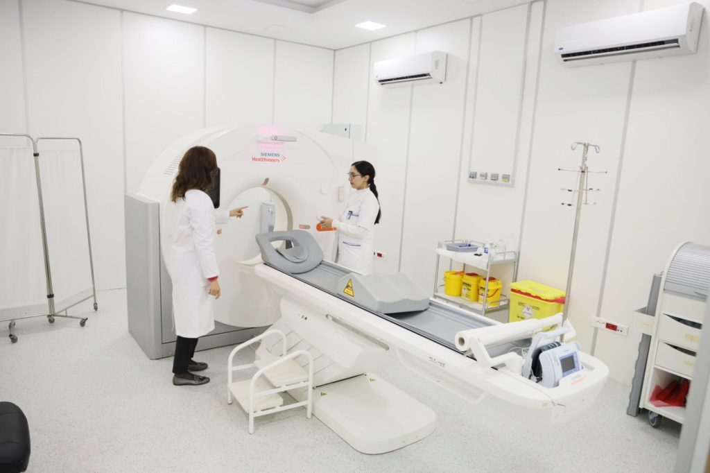 المديريتان العامتان للأمن الوطني ومراقبة التراب الوطني تعززان العرض الصحي لموظفي الأمن