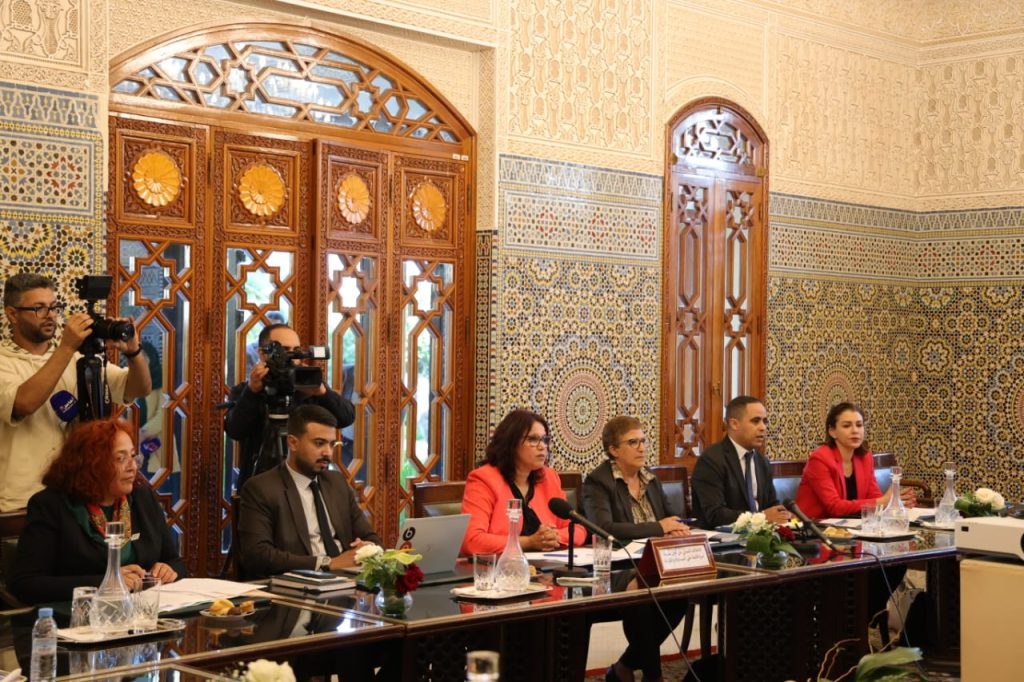 الهيئة المكلفة بمراجعة مدونة الأسرة تستمع إلى مقترحات "الائتلاف النسائي"