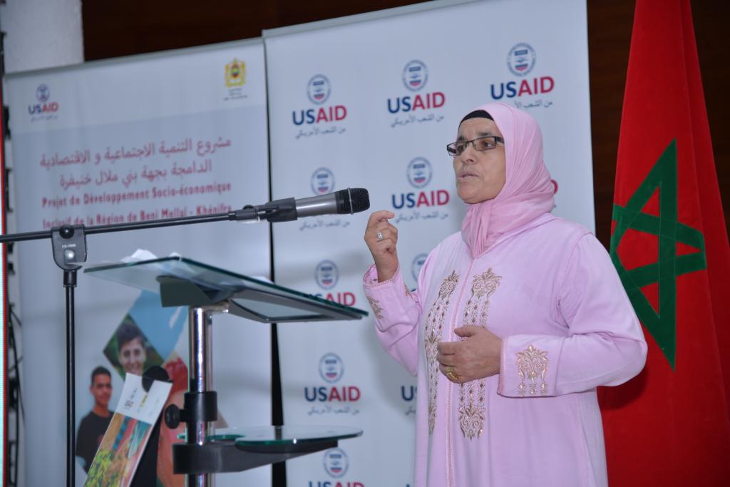 دراسة: 40 ألف عاملة بالقطاع الفلاحي بجهة بني ملال خنيفرة أغلبهن غير مصرح بهن دراسة: 40 ألف عاملة بالقطاع الفلاحي بجهة بني ملال خنيفرة أغلبهن غير مصرح بهن