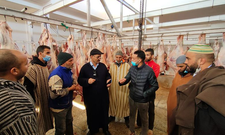 رؤساء جماعات ترابية يراسلون وزير الفلاحة حول غياب المراقبة البيطرية بمجازر مراكش