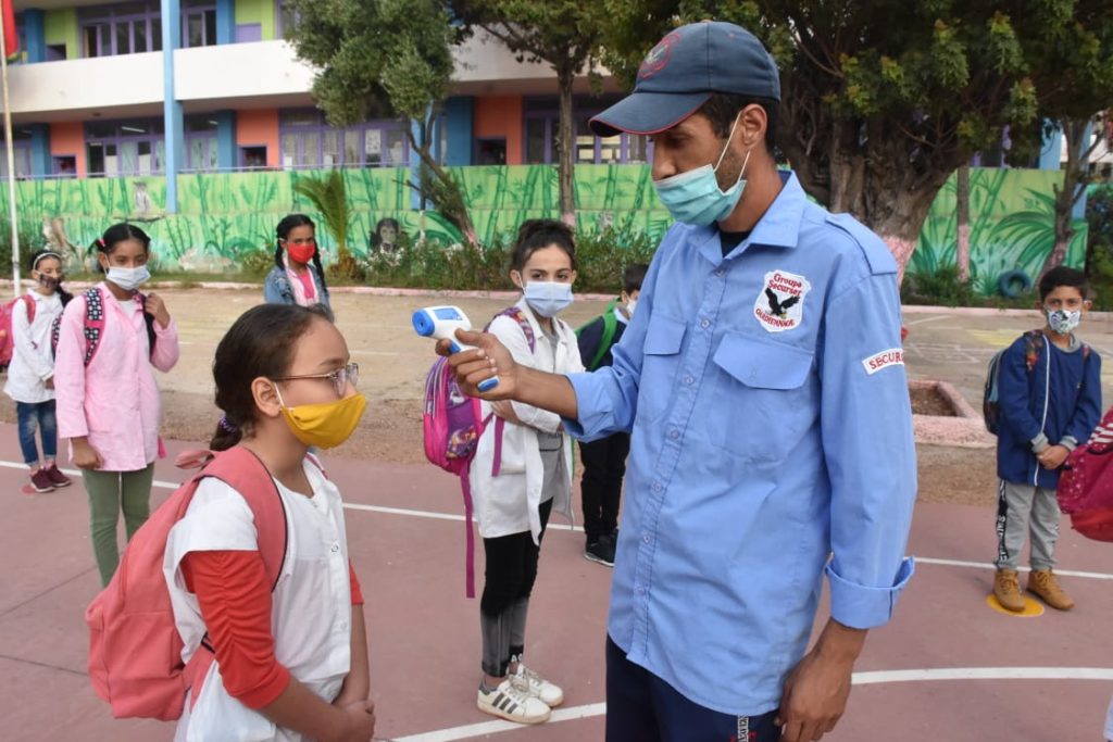 رصد 553 إصابة بكوفيد خلال الأسبوع الأول من فبراير بالمؤسسات التعليمية وتراجع عدد المغلقة منها