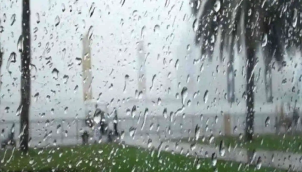 زخات مطرية رعدية قوية مرتقبة اليوم الجمعة بعدد من المناطق