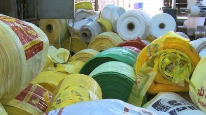 سلا: حجز 2960 كلغ من الأكياس البلاستيكية المحظورة بقيمة 9 ملايين سنتيم
