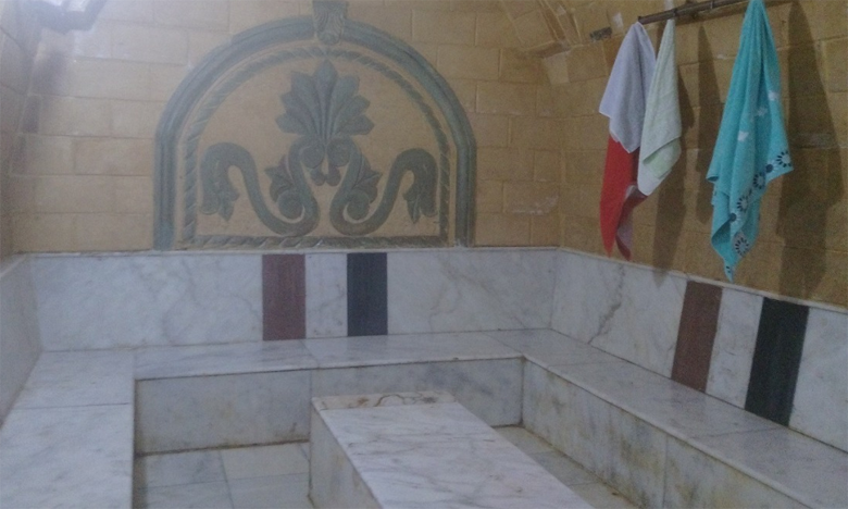 سلطات طنجة تغلق الحمامات وصالات التدليك تنفيذا للتدابير الاحترازية