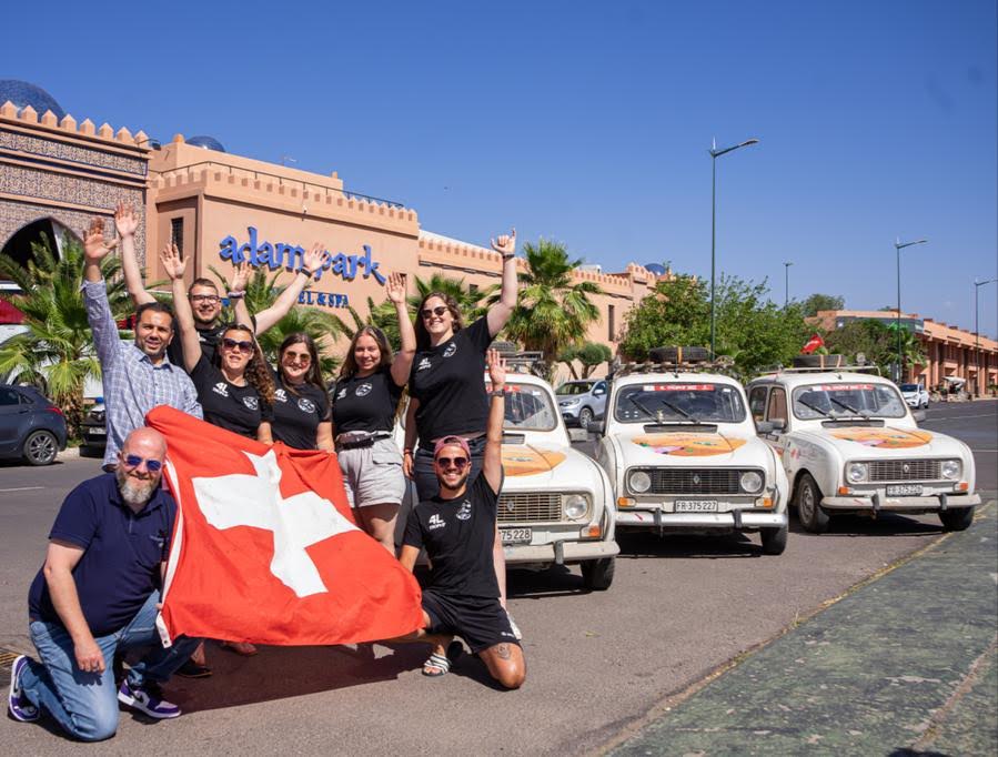 طلبة سويسريون ينخرطون في تحدي بطولي لأجل الخير بالمناطق النائية شبه الصحراوية