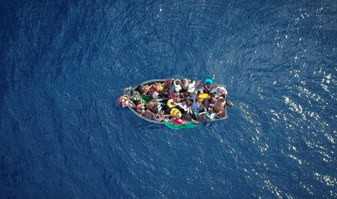 قضية الهجرة بالمغرب.. تفكيك 256 شبكة وإحباط 63.121 محاولة للهجرة السرية سنة 2021