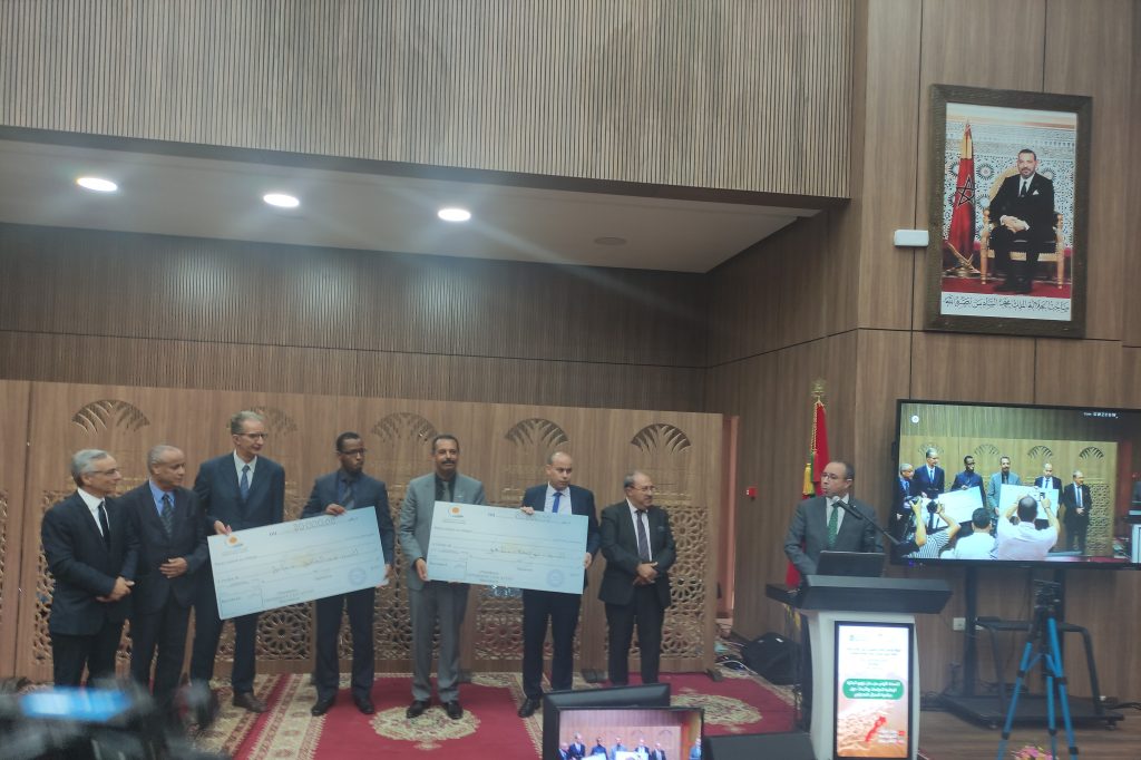 مراكش: باحثان يتوجان بالجائزة الوطنية للدراسات حول "ديناميات المجال الصحراوي"