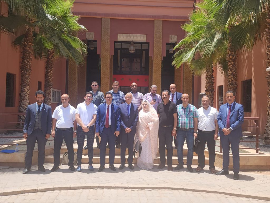 مراكش : 8 باحثين يتنافسون على جائزة أطروحتي حول الدفاع عن الوحدة الترابية في 10 دقائق