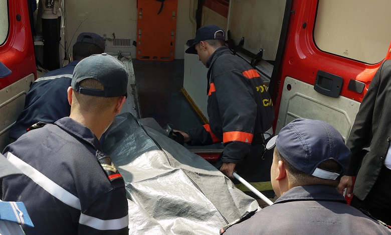 مصرع 4 أشخاص بينهما دركيان في حادثة سير خطيرة بالقصر الكبير