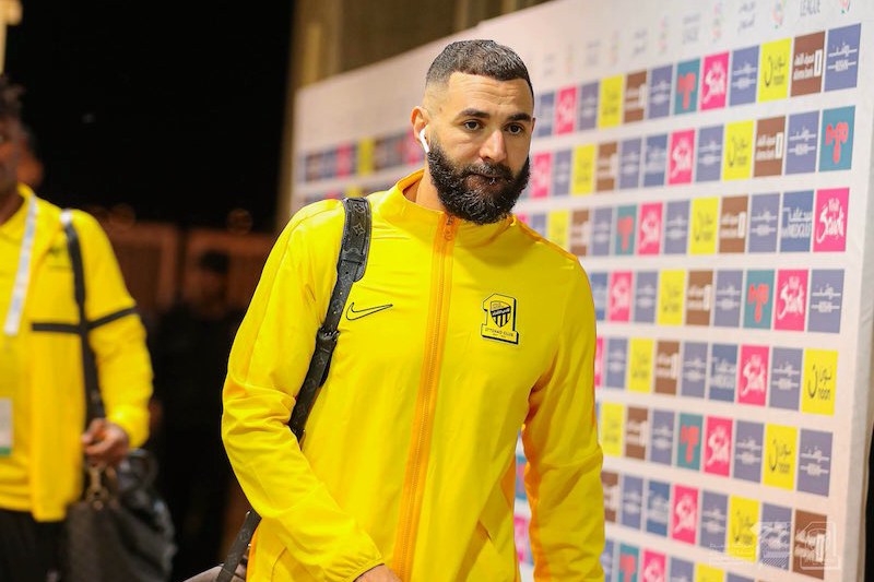 نادي الاتحاد السعودي يقرر إراحة بنزيمة