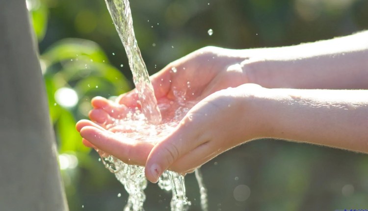 وجدة .. اضطراب في تزويد الماء الشروب بسبب تعكر مياه السد المزود للمدينة وجدة .. اضطراب في تزويد الماء الشروب بسبب تعكر مياه السد المزود للمدينة