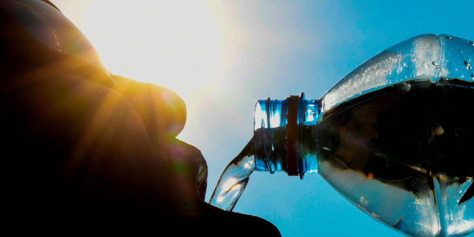 7 نصائح لمواجهة موجة الحرارة الحالية دون اجتفاف الجسم