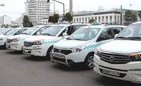 8 هيئات نقابية للنقل بسيارات الأجرة تواجه "صمت" الحكومة بتصعيد احتجاجي