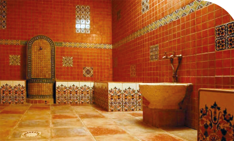 أرباب الحمــامات والرشــاشات العمومية متخوفــون من الدخول في صدامات مع الزبائن بسبب جواز التلقيح