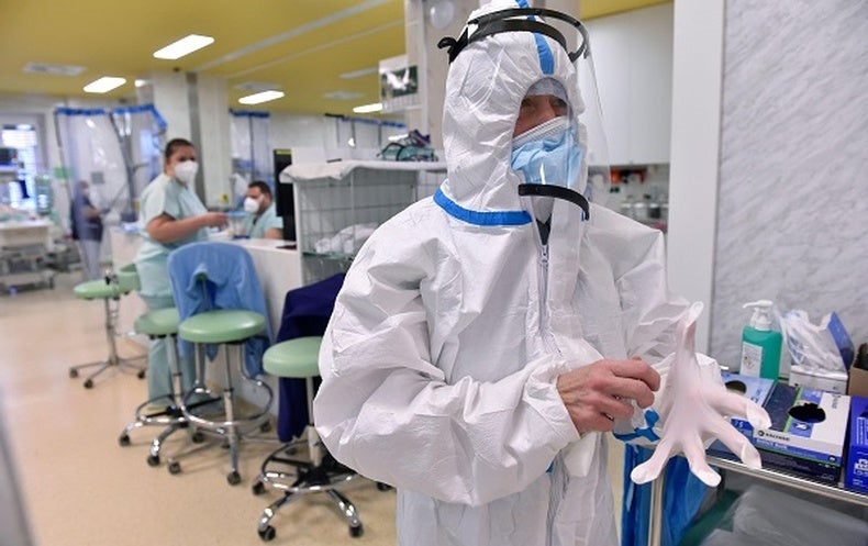 أقسام الإنعاش تسترجع وتيرة عملها العادية وتتفاءل بالتحكم في الوضعية الوبائية