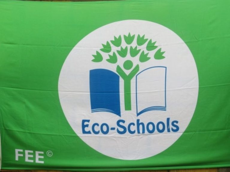 أكاديميـة جهة الدارالبيضاء - سطـات تتــوج بالمراتـب الـ 3 الأولـى ضمن برنامج المدارس الإيكولوجية