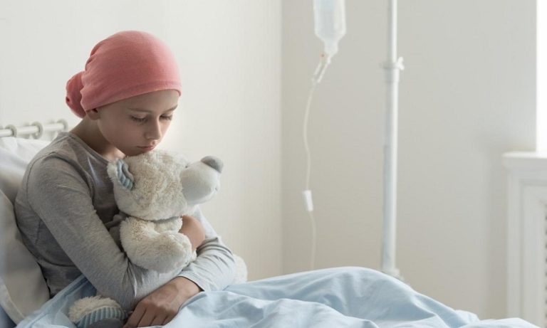 ألف طفل يصابون بالسرطان سنويا بالمغرب 40 في المائة منهم باللوكيميا
