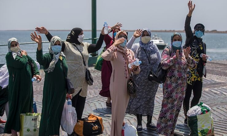 إسبانيا تستقبل 1470 عاملة مغربية خلال الأسبوع الجاري