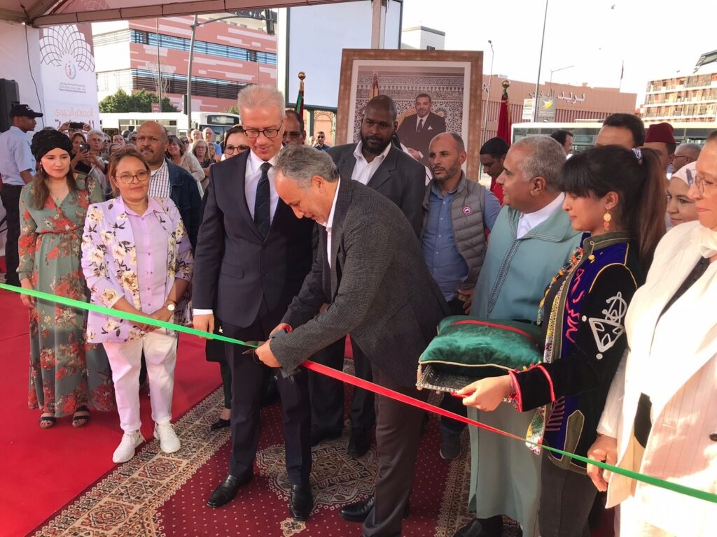 إقبال متزايد للزوار على المعرض الجهوي للصناعة التقليدية بساحة الحارتي بمراكش