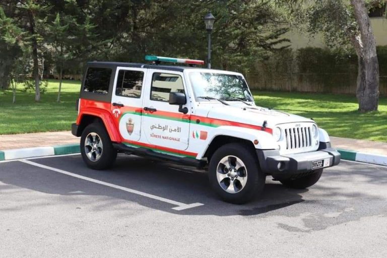 اعتماد "هوية بصرية جديدة" لمركبات ودراجات وحدات شرطة النجدة