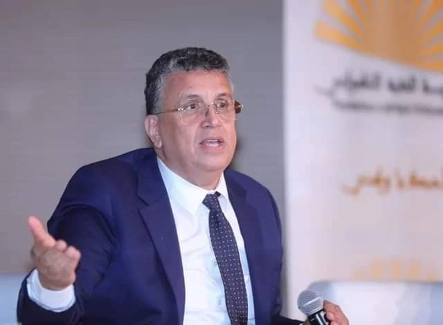 الأطفال المولودين خارج إطار الزواج.. خطأ ليلة واحدة سيدفع الآباء تكلفته لمدة 21 عاما (وهبي)