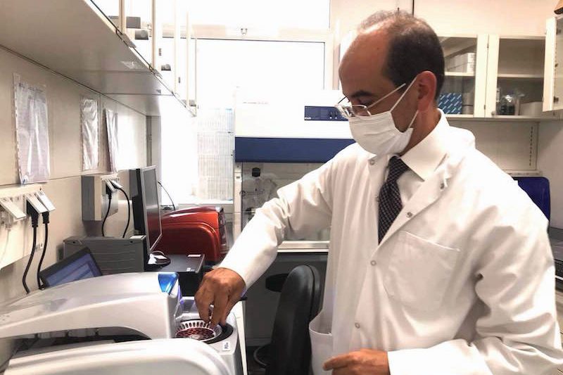 البروفيسور الفاهيم: المتحور الفرعي BA1 يهيمن بـ 99 في المائة في المغرب