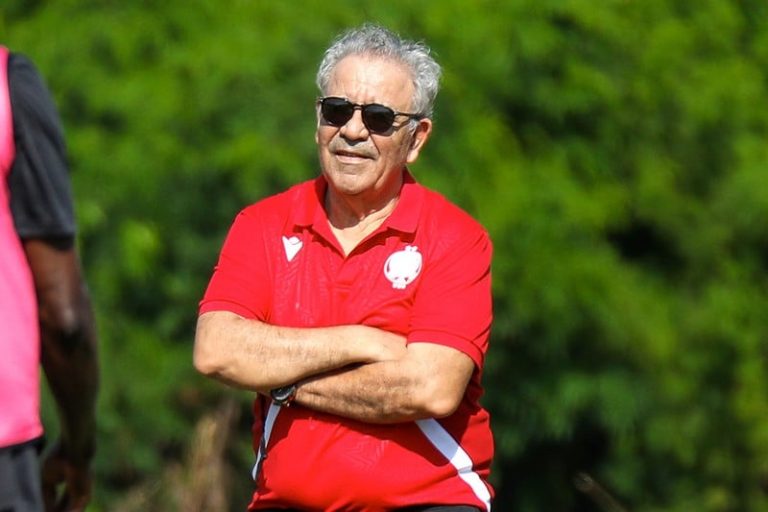 البنزرتي يشخص متاعب الوداد في تنزانيا