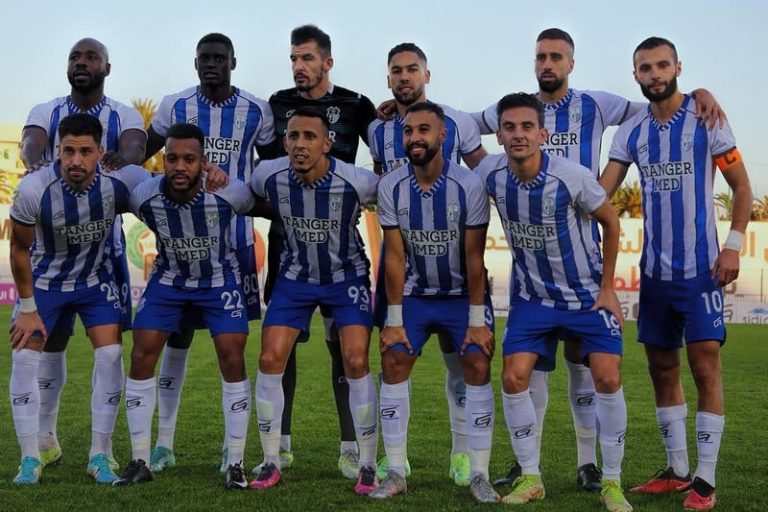 الرئيس يشتكي "الوحدة" في اتحاد طنجة