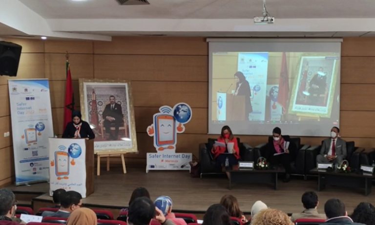 الرباط: خبراء يتباحثون سبل حماية الأطفال من العنف السيبراني والتحرش الإلكتروني