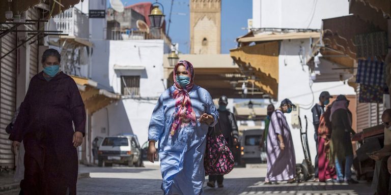 الطيب حمضي: الموجة الخامسة لكورونا "لن تكون بنفس حدة الموجات السابقة"