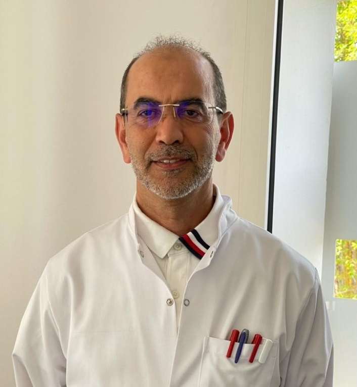 الفاهيم: جميع الفرضيات تسير في اتجاه سيادة "أوميكرون" في المغرب في حالة التراخي في التلقيح والتدابير الاحترازية