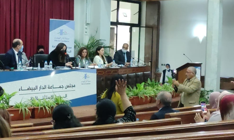 المجلس الجماعي للدارالبيضاء يصادق بالإجماع على أزيد من 327 مليون درهم للمنحة المخصصة للمقاطعات